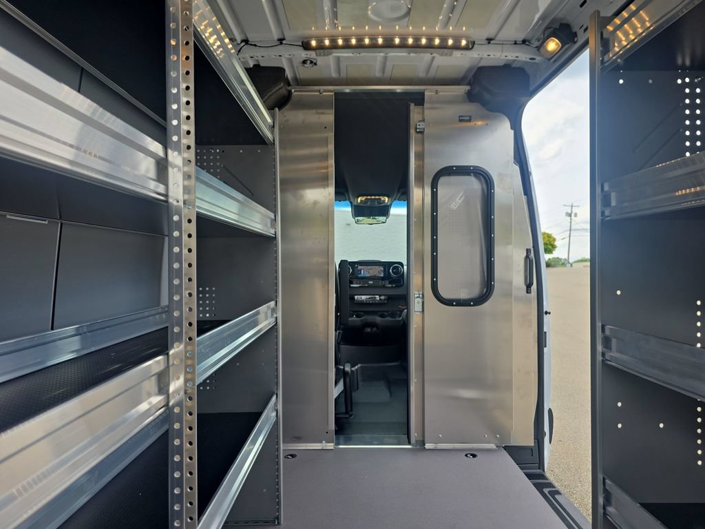 New 2026 Mercedes-Benz Sprinter 2500 image 31