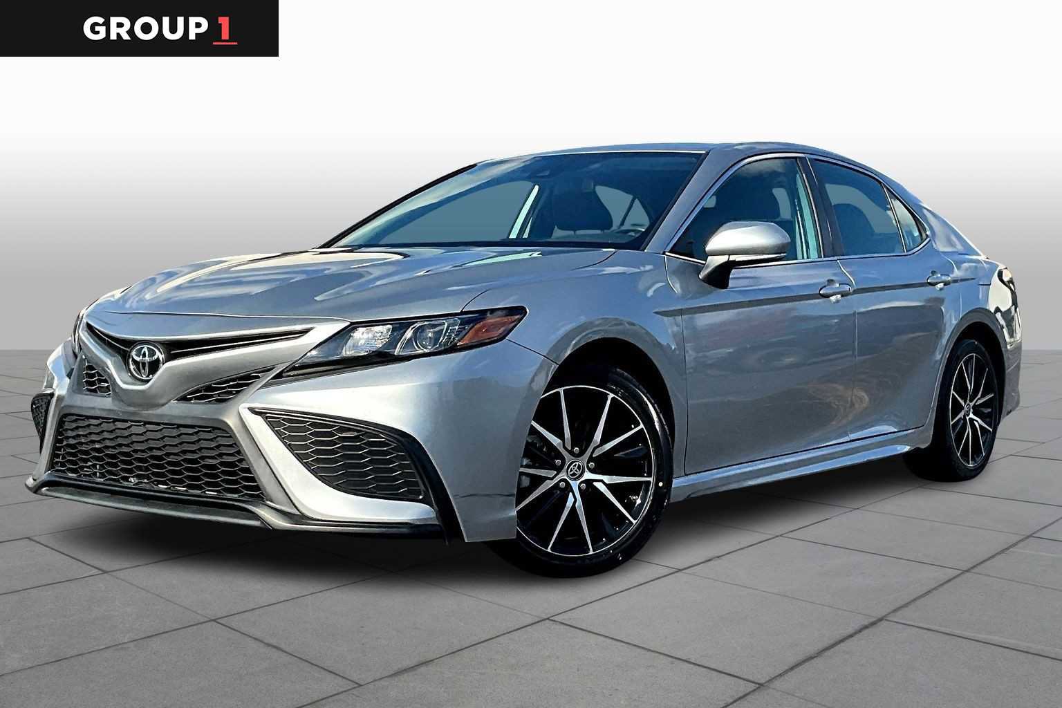 Used 2023 Toyota Camry SE