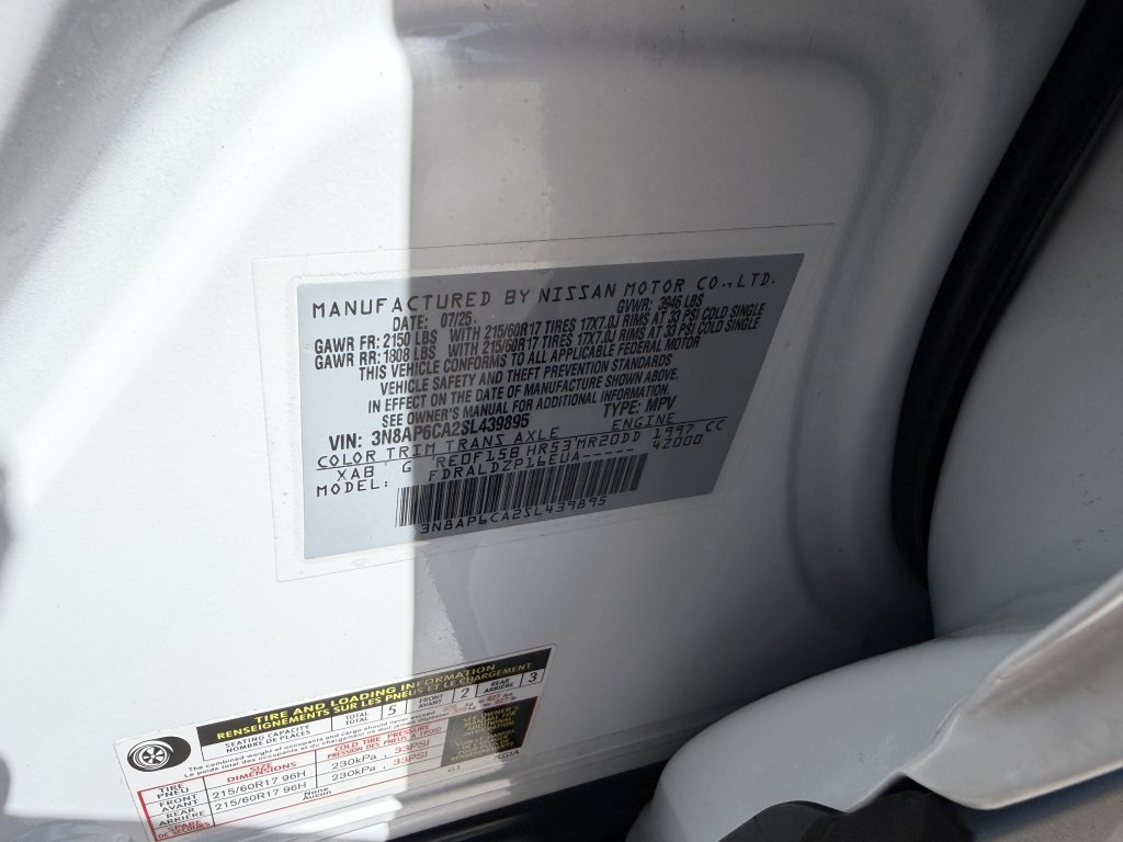 Used 2025 Nissan Kicks SV FWD image 36