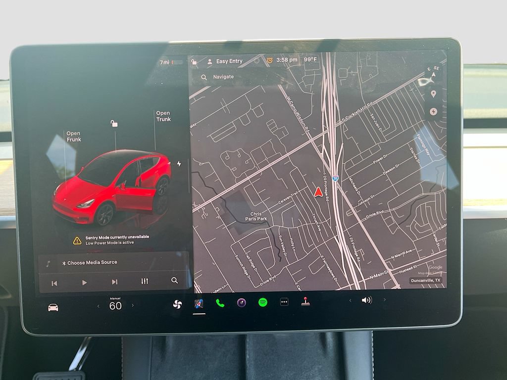 Used 2024 Tesla Model Y AWD image 13
