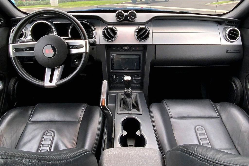 Used 2006 Ford Mustang GT image 14