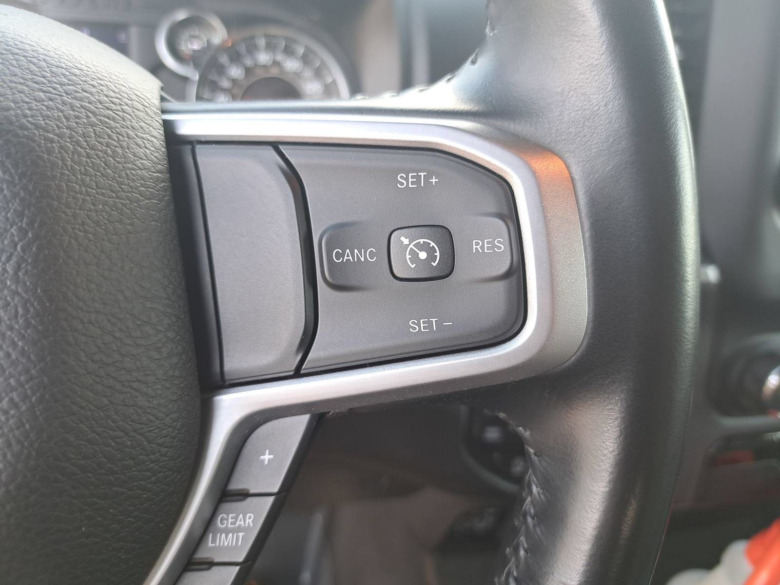 Used 2022 RAM 1500 Big Horn AWD/4WD image 17