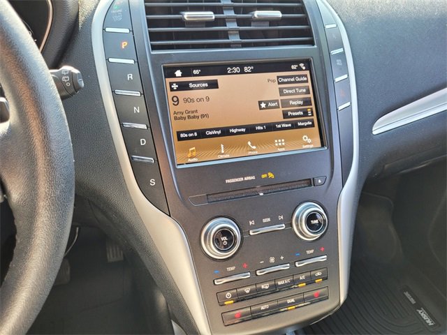 Used 2019 Lincoln MKC Premiere image 23