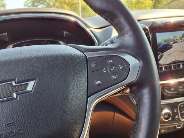 Used 2023 Chevrolet Traverse RS image 38