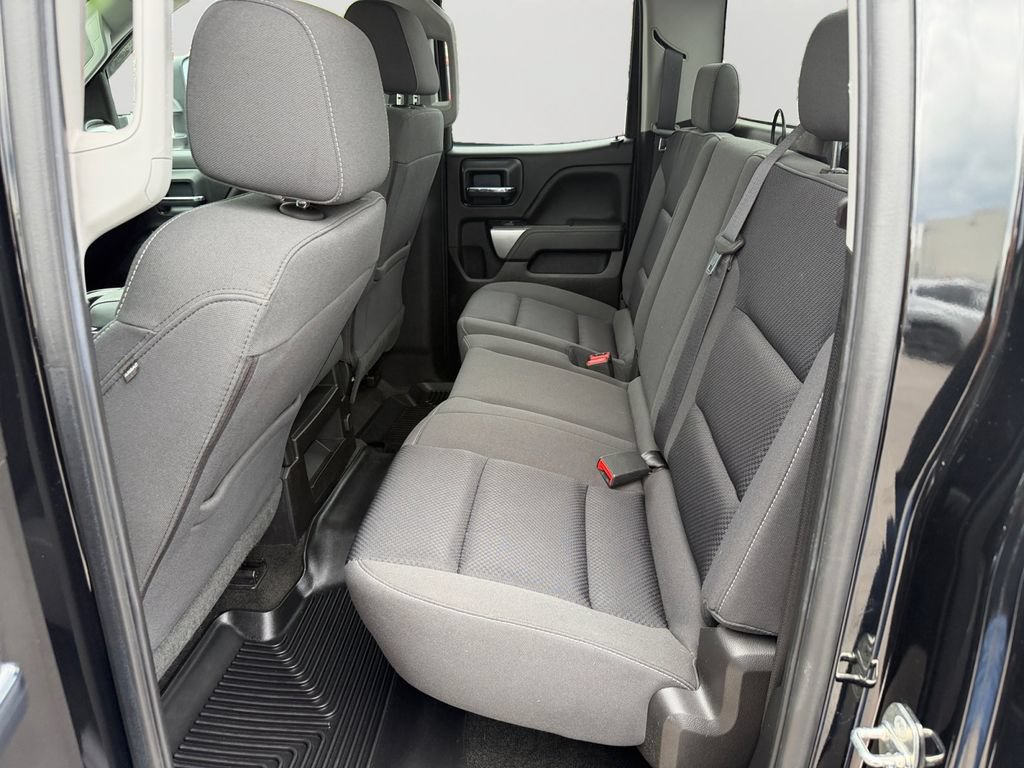 Used 2018 Chevrolet Silverado 1500 LT w/ LT Convenience Package AWD/4WD image 15