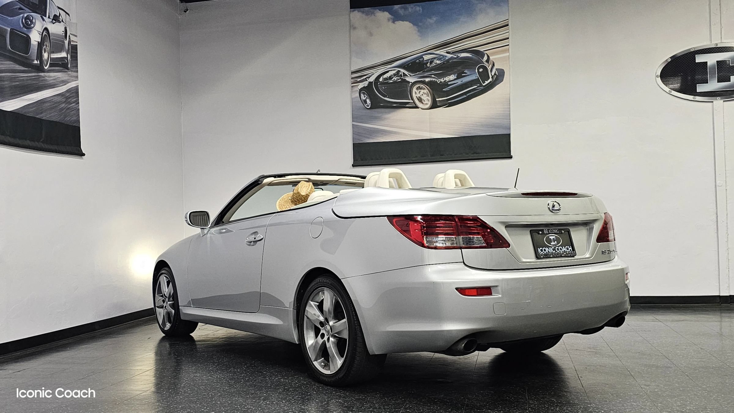 Used 2011 Lexus IS 250C RWD image 37
