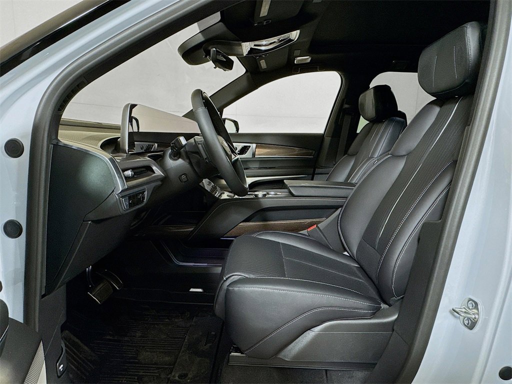 New 2026 Cadillac Vistiq Sport image 12