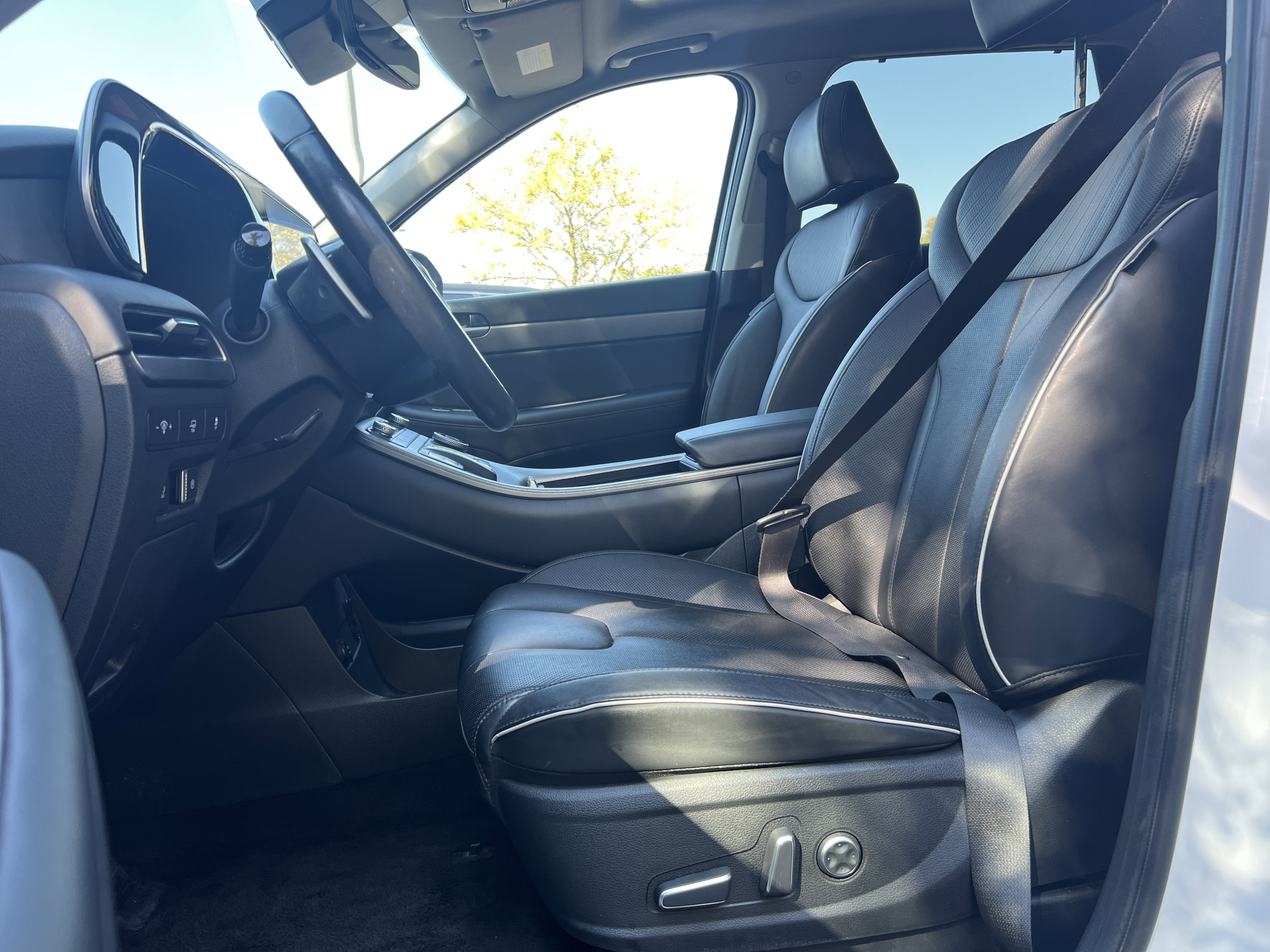 Used 2024 Hyundai Palisade SEL image 23