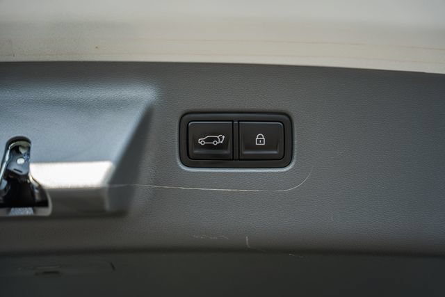 Used 2024 Hyundai Santa Fe Limited FWD image 14