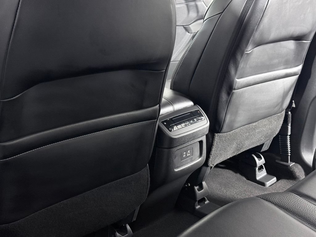 Certified 2024 Nissan Pathfinder SL AWD/4WD image 27
