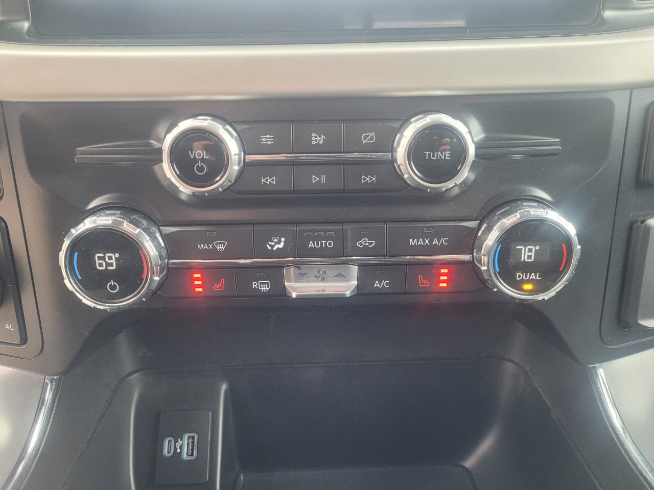 Used 2021 Ford F150 XLT w/ Equipment Group 302A High image 24