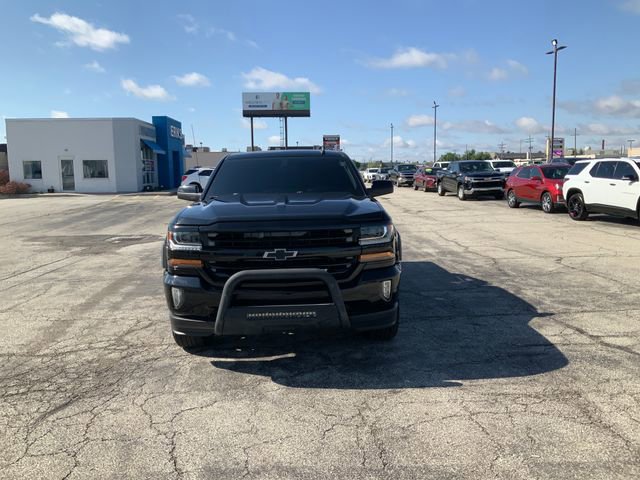 Used 2017 Chevrolet Silverado 1500 LT w/ Midnight Edition AWD/4WD image 3