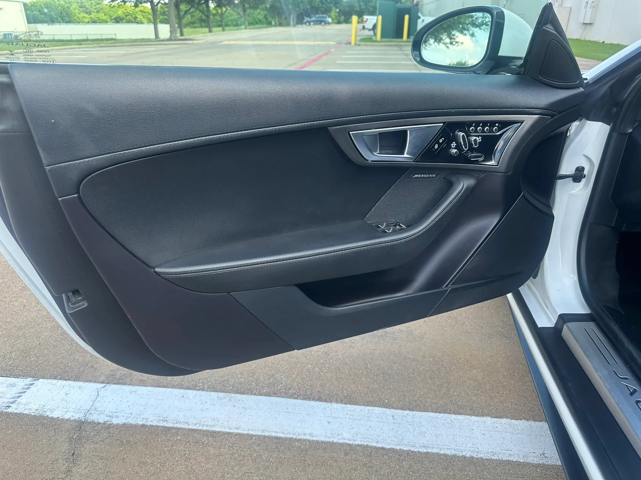 Used 2014 Jaguar F-TYPE S RWD image 18