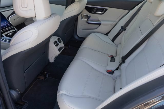 Certified 2025 Mercedes-Benz C 300 4MATIC Sedan image 17