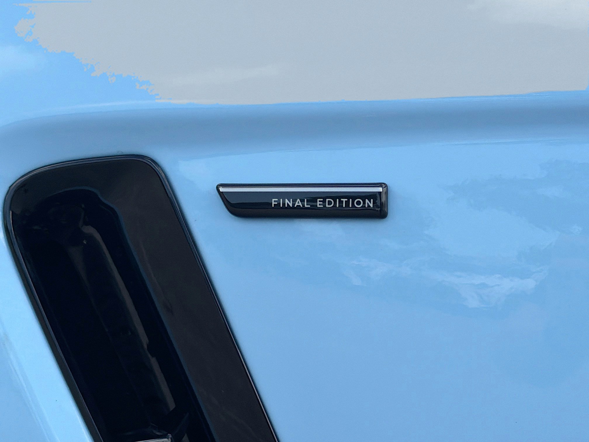 New 2026 Jaguar F-PACE SVR 575 Edition AWD/4WD image 11