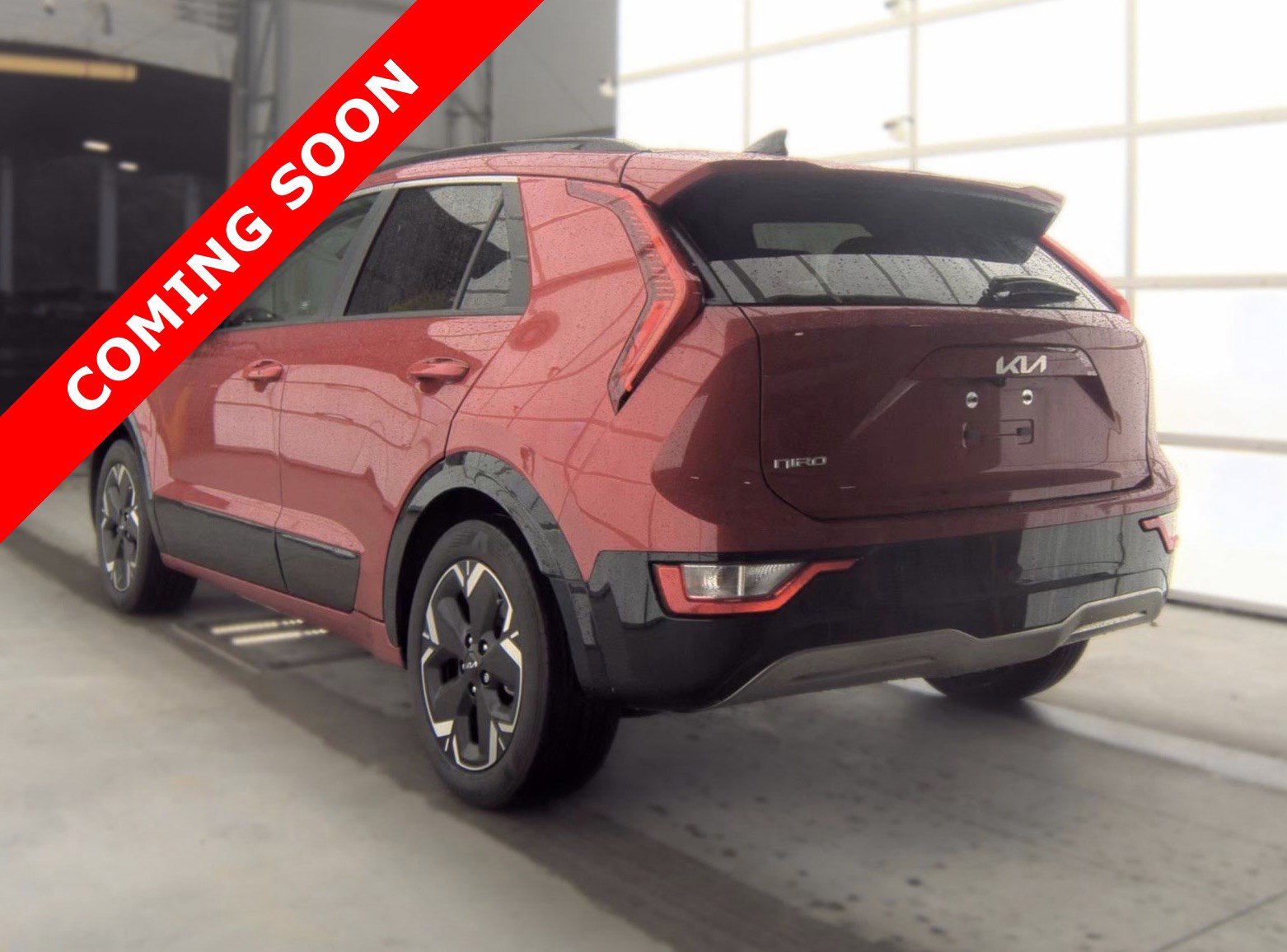 Used 2023 Kia Niro Wind w/ Wind Preserve Package FWD image 4