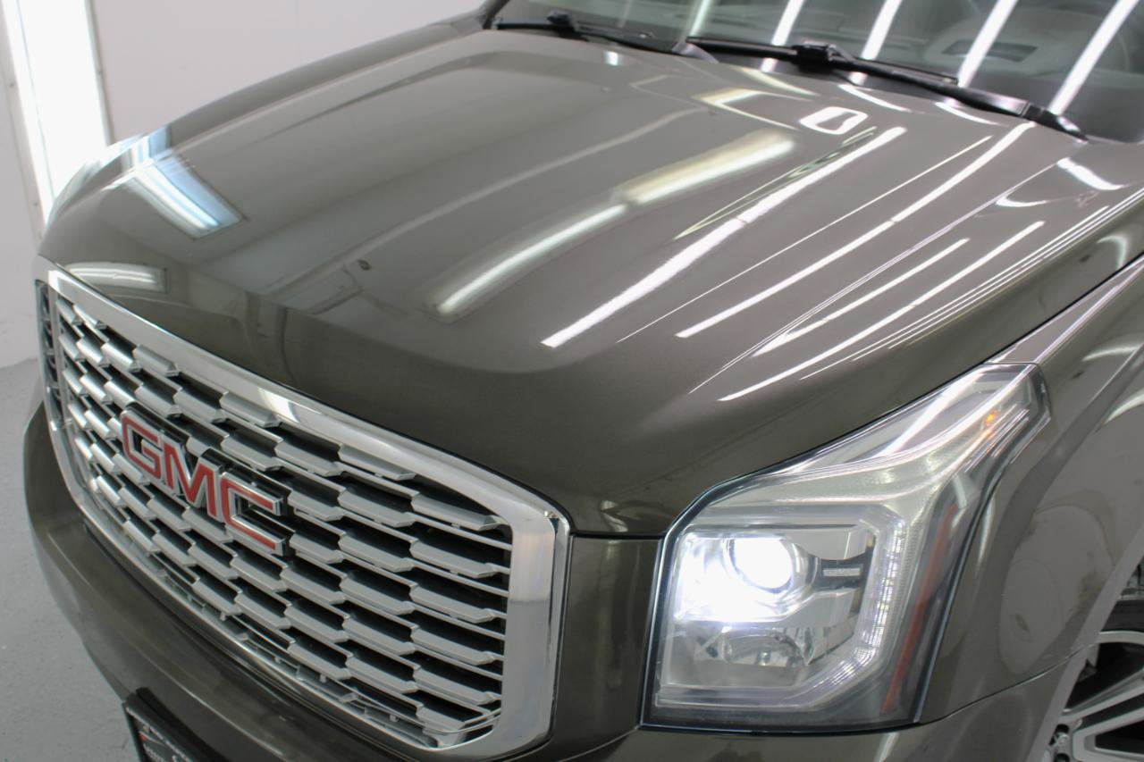 Used 2019 GMC Yukon XL Denali w/ Denali Ultimate Package AWD/4WD image 17