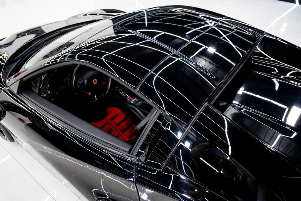 Used 2019 Ferrari 488 Spider image 11