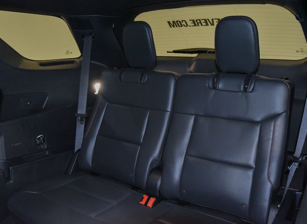 Used 2025 Ford Explorer ST w/ Sun And Sound Package AWD/4WD image 10