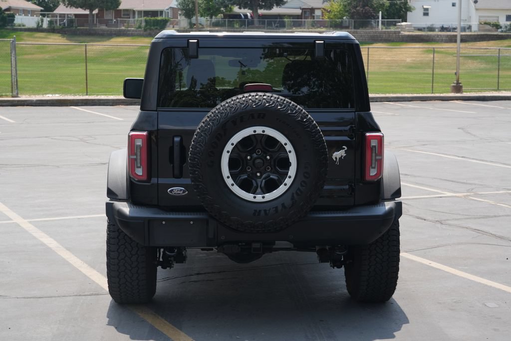 Used 2025 Ford Bronco Badlands AWD/4WD image 4