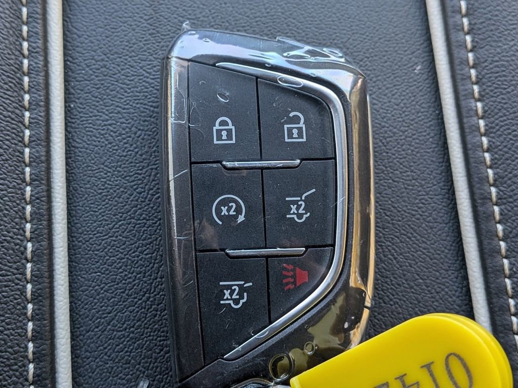 Certified 2023 Cadillac Escalade ESV Sport Platinum image 36