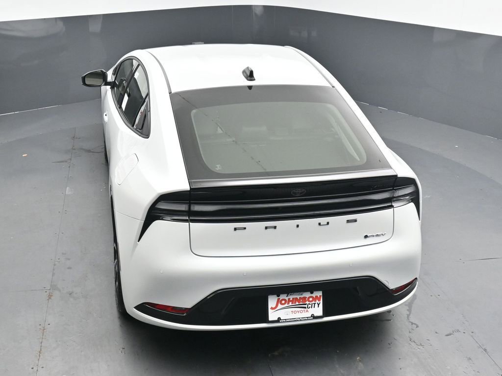 New 2026 Toyota Prius Plug-In Hybrid FWD image 26