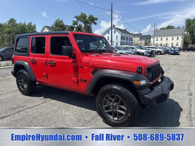 Used 2024 Jeep Wrangler Unlimited Sport AWD/4WD image 2