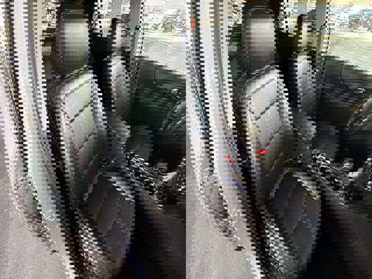 Used 2022 Chevrolet Equinox Premier image 28