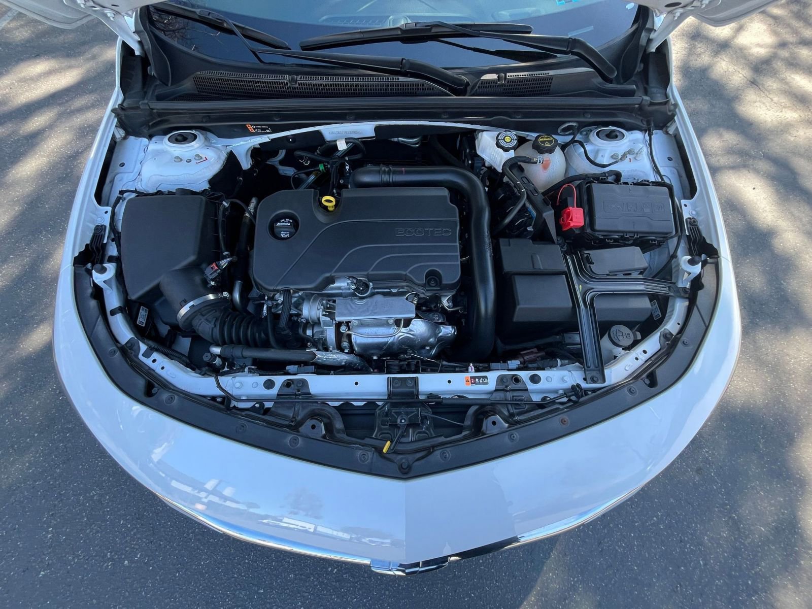 Used 2024 Chevrolet Malibu LT image 31