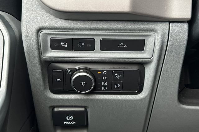 Used 2022 Ford F150 XLT w/ Equipment Group 302A High AWD/4WD image 31