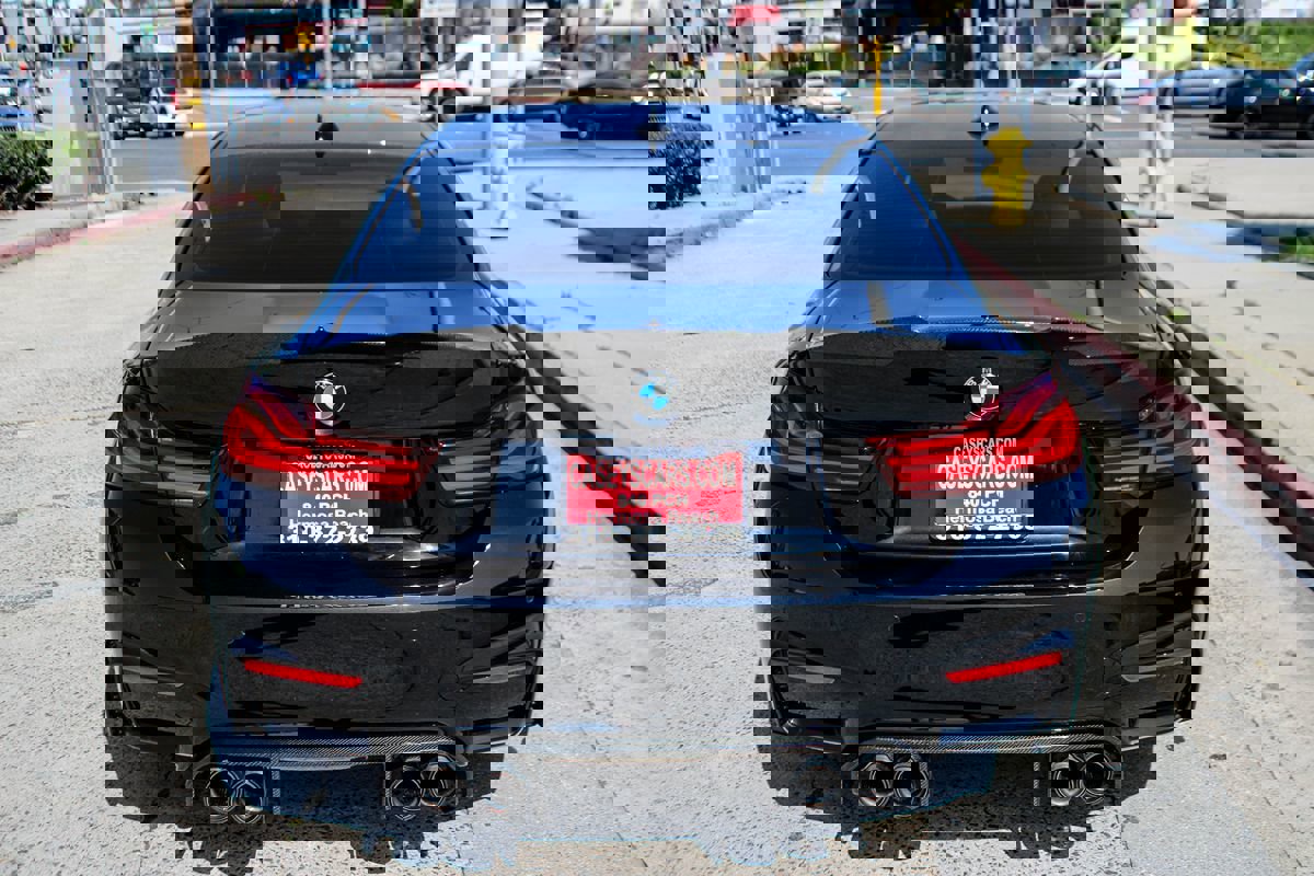 Used 2020 BMW M4 Coupe w/ Competition Package image 4