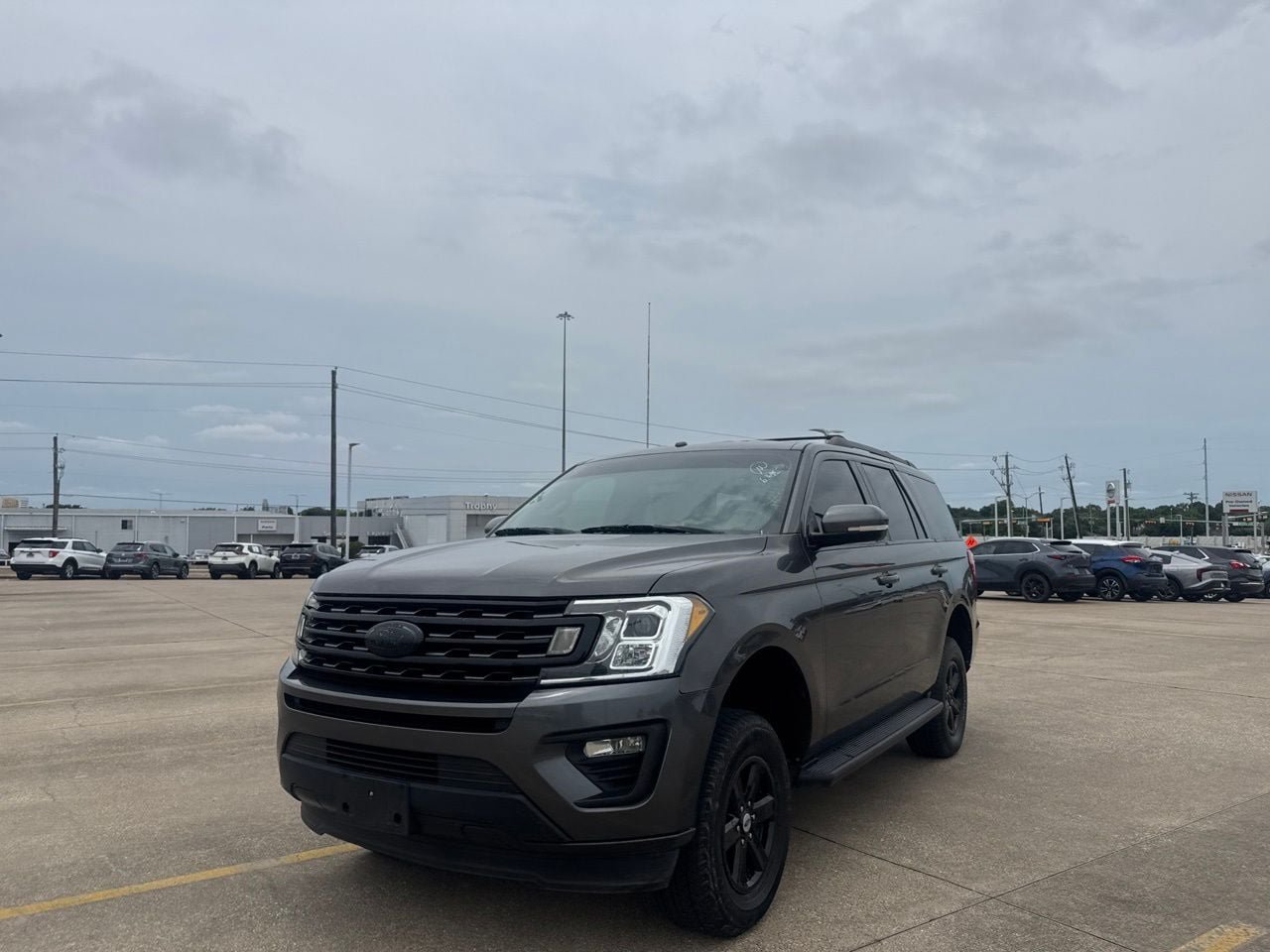 Used 2019 Ford Expedition XLT w/ Equipment Group 201A RWD image 8