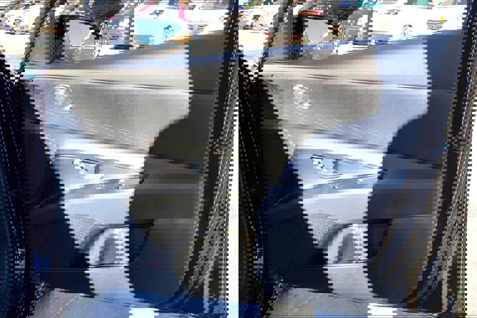 Certified 2024 Hyundai Elantra SE image 22