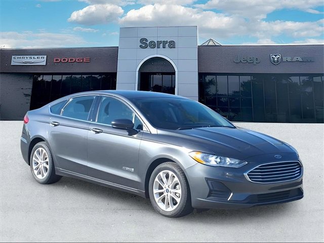 Used 2019 Ford Fusion SE