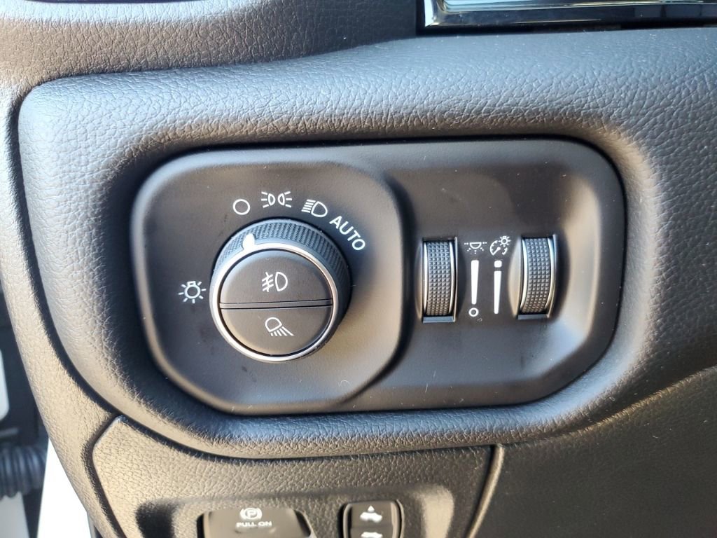 New 2026 RAM 1500 Laramie w/ Night Edition image 12