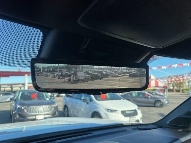 Used 2022 Toyota Tundra Platinum w/ Advanced Package image 31