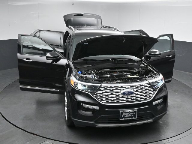 Used 2023 Ford Explorer Platinum w/ Technology Package AWD/4WD image 53