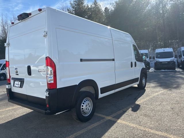 Used 2025 RAM ProMaster 2500 w/ Convenience Group image 12