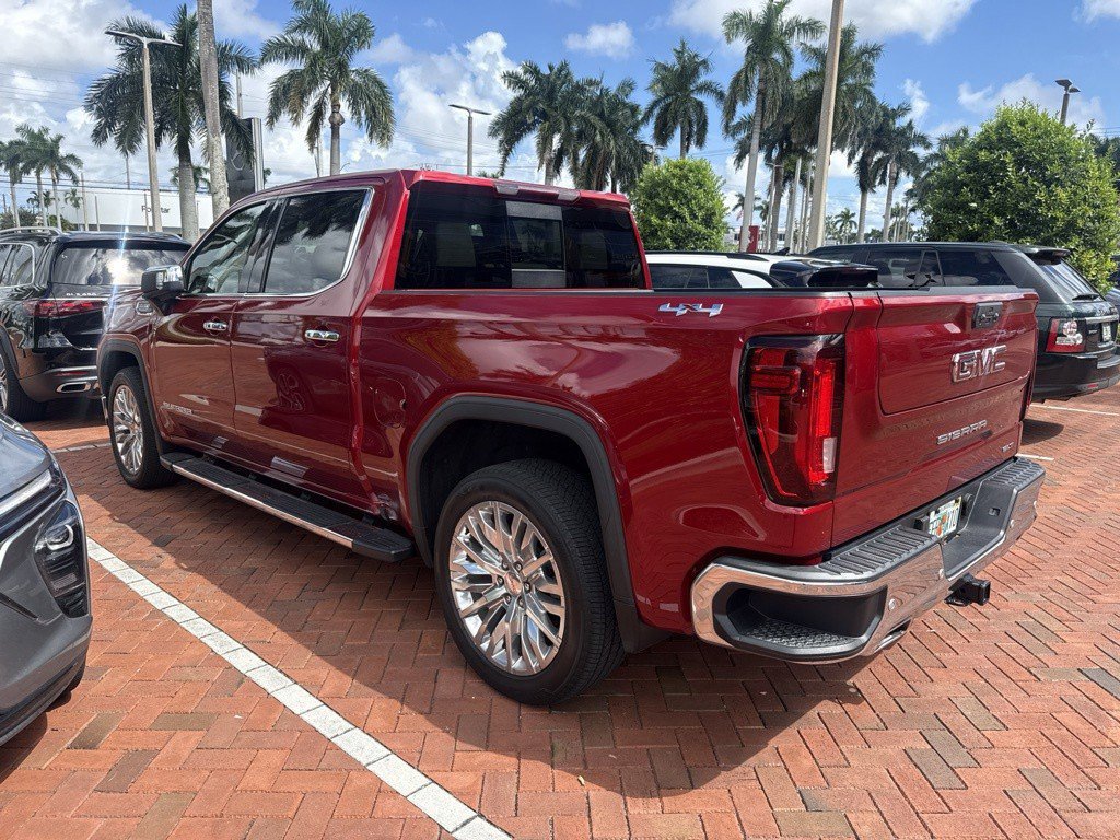 Used 2024 GMC Sierra 1500 SLT w/ SLT Premium Plus Package AWD/4WD image 11