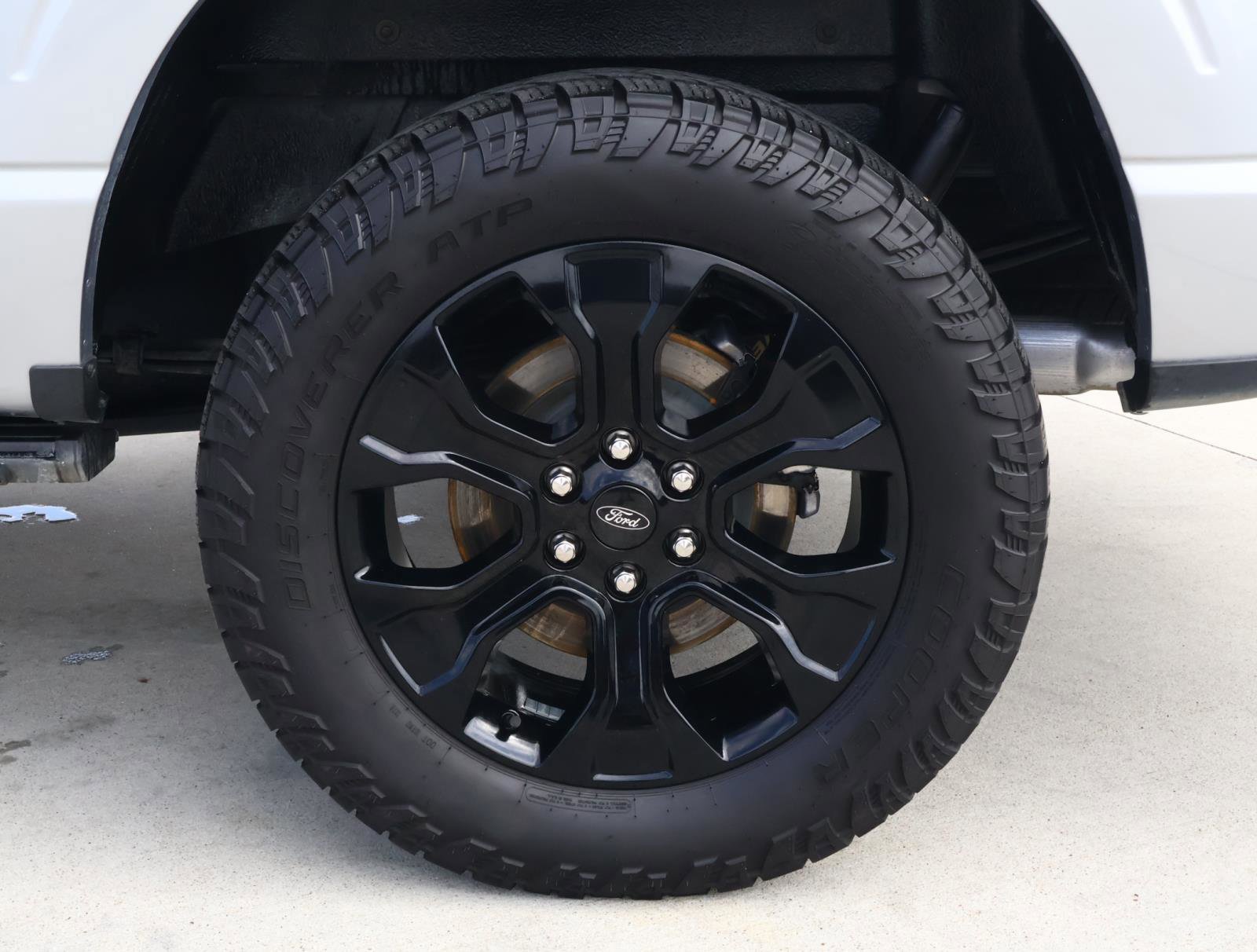 Used 2022 Ford F150 Platinum w/ Equipment Group 701A High AWD/4WD image 9