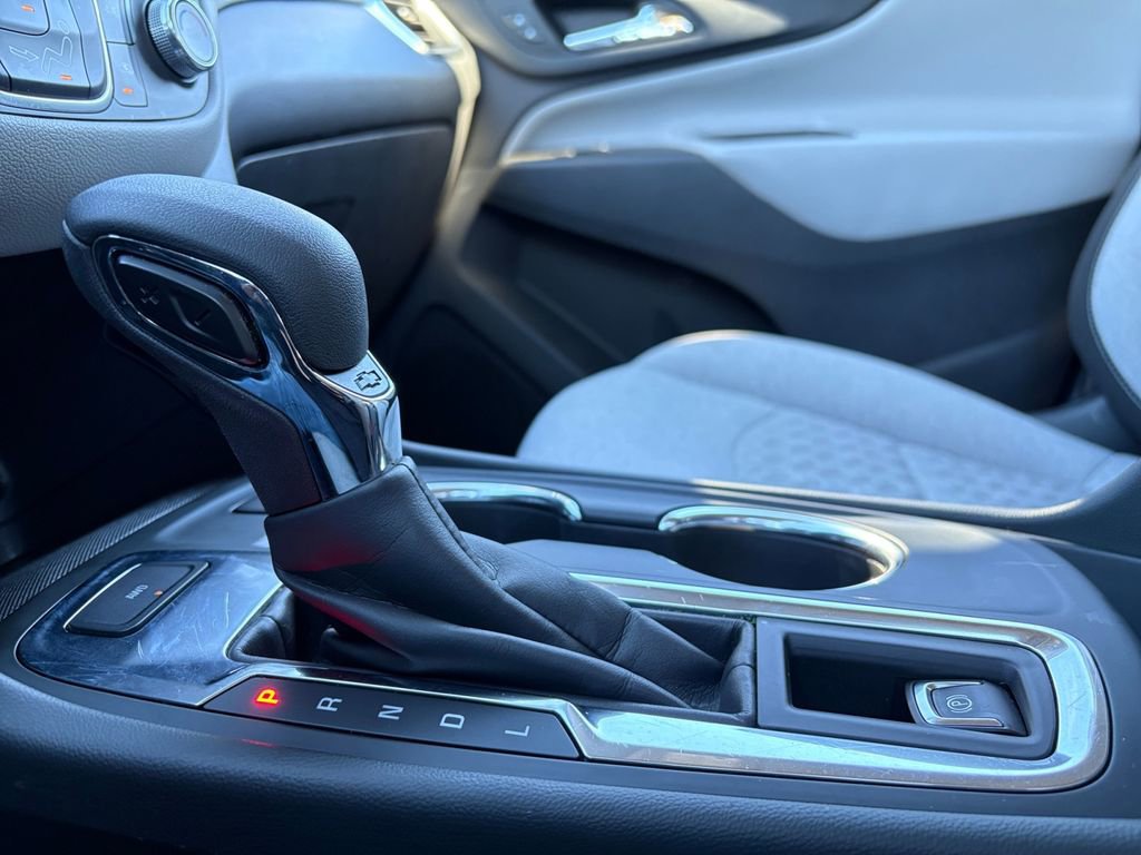 Used 2022 Chevrolet Equinox LT image 27