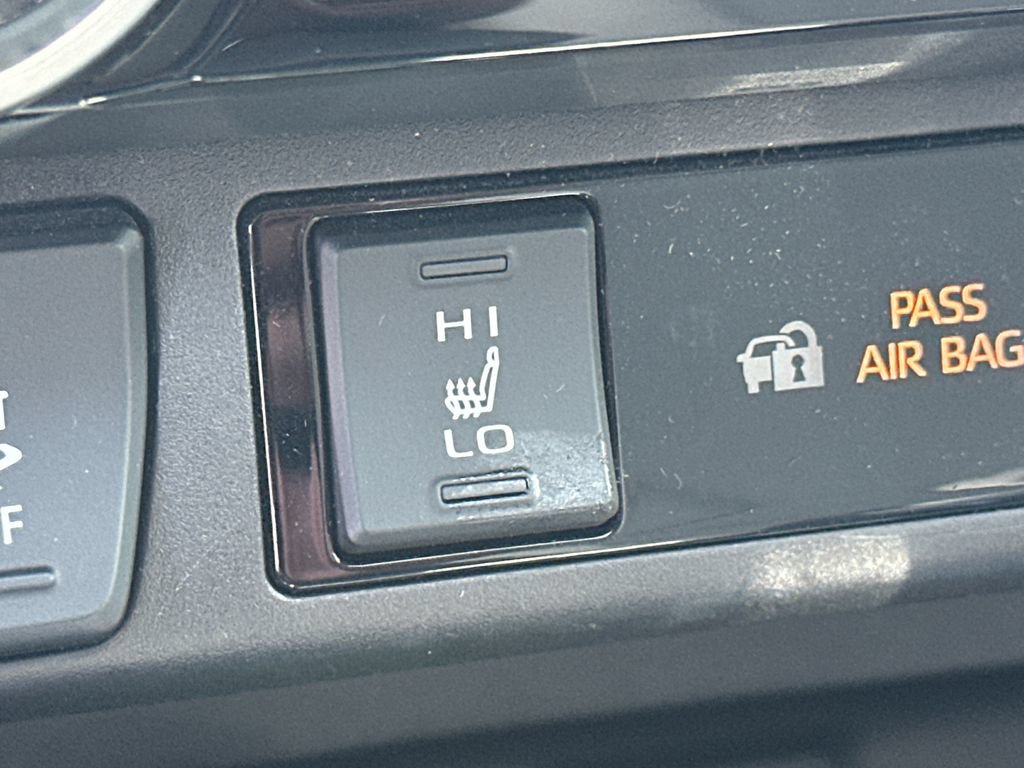 Used 2025 Toyota RAV4 XLE Premium w/ Weather Package FWD image 31