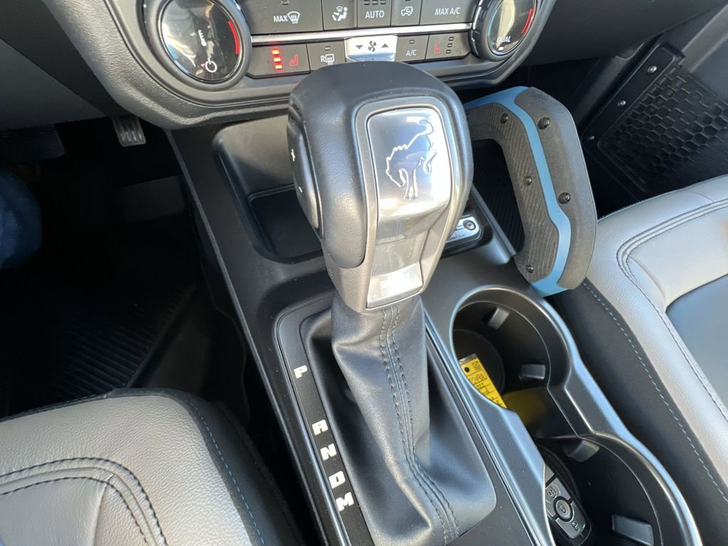 Used 2022 Ford Bronco Wildtrak image 16