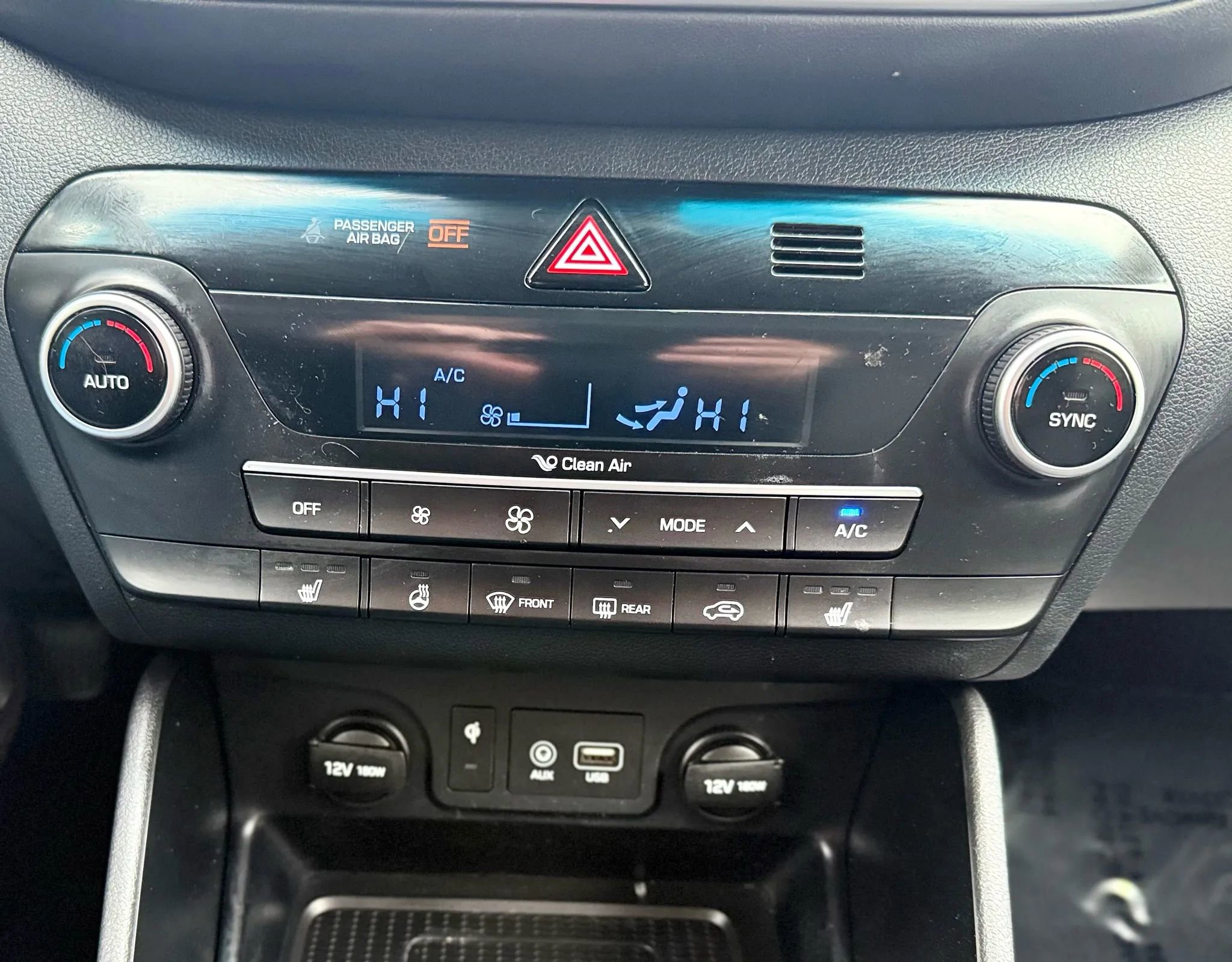 Used 2019 Hyundai Tucson Limited image 19