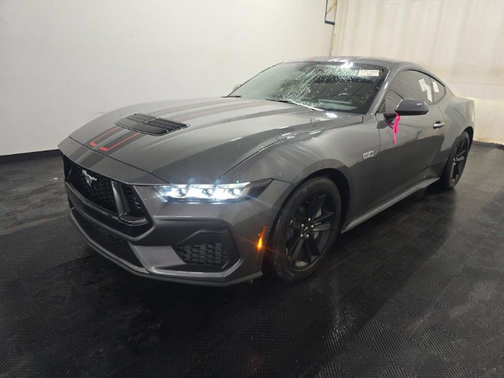 Used 2025 Ford Mustang GT image 2