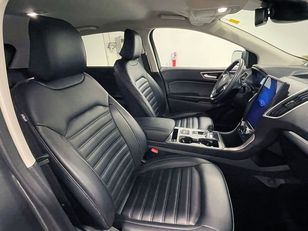 Used 2024 Ford Edge SEL image 24