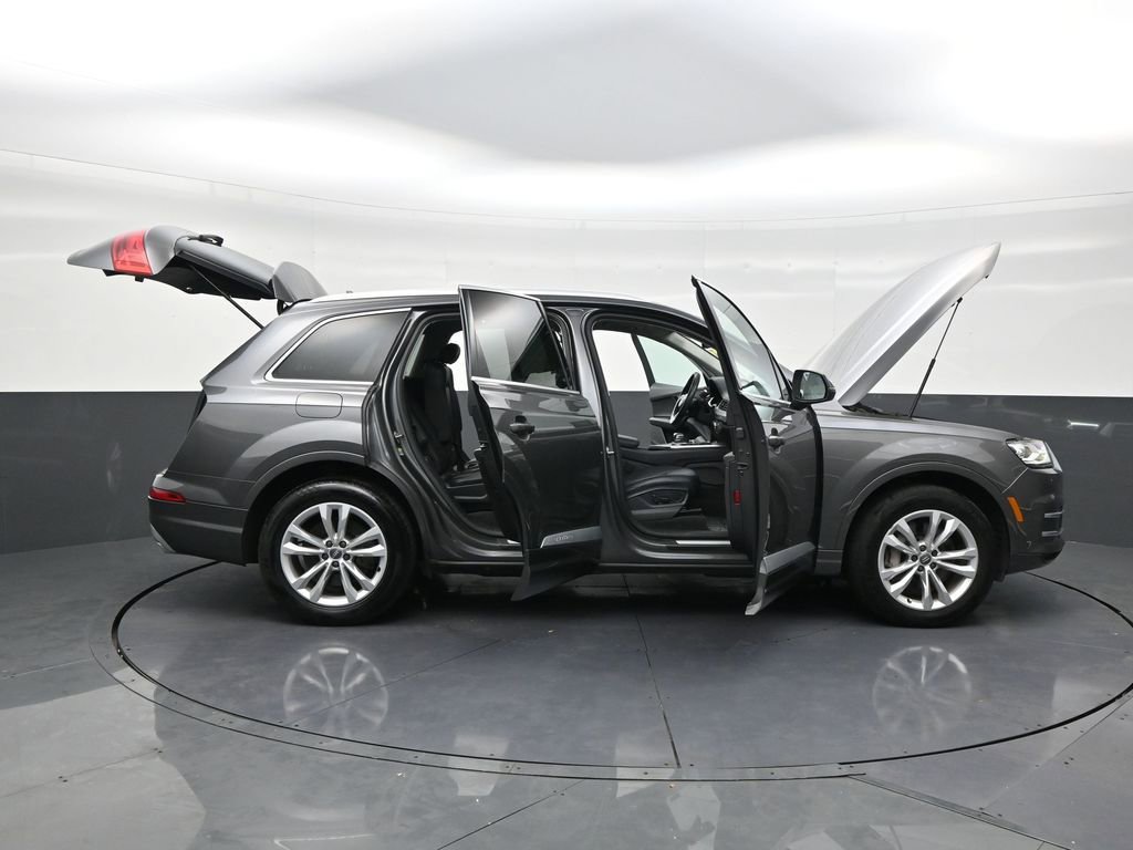 Used 2019 Audi Q7 2.0T Premium w/ Convenience Package image 30