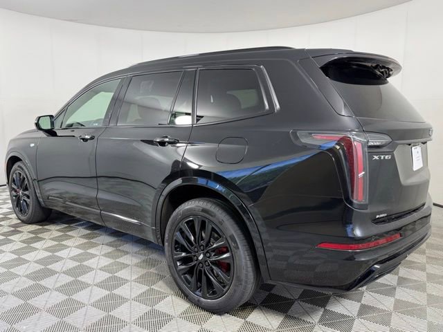 Used 2024 Cadillac XT6 Sport w/ LPO, Onyx Lite Package AWD/4WD image 4