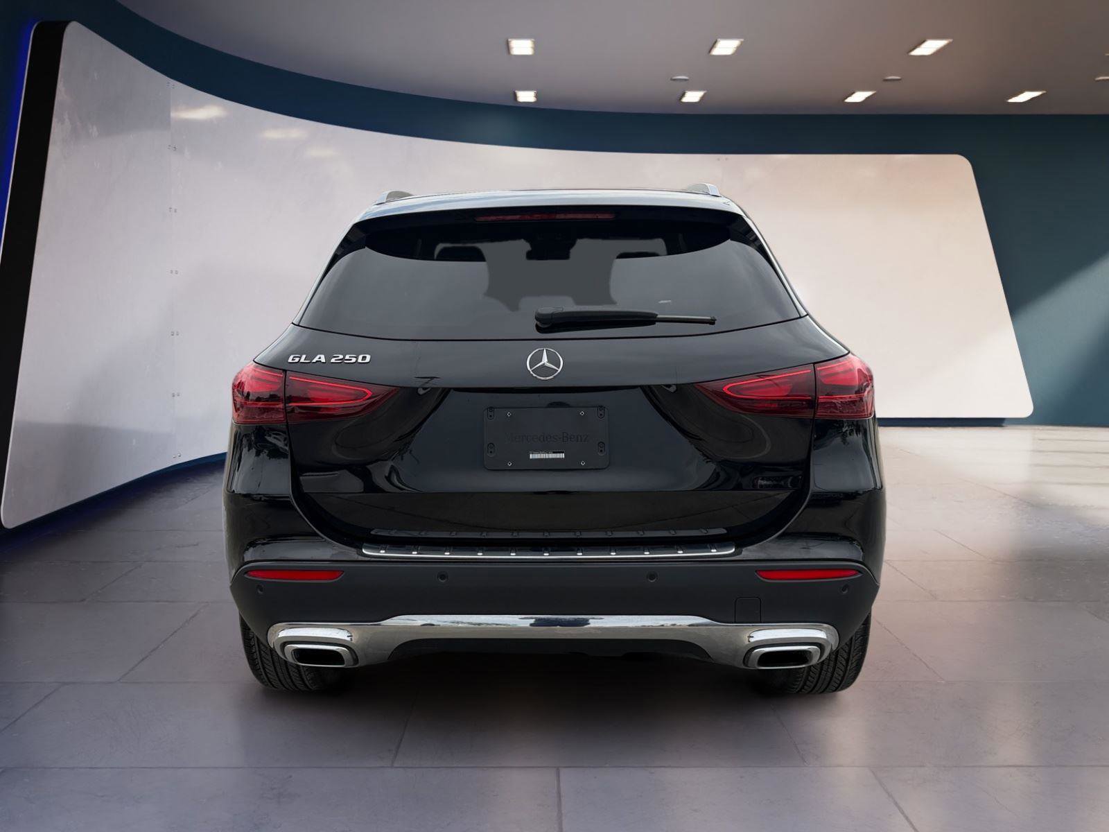 Used 2024 Mercedes-Benz GLA 250 image 4