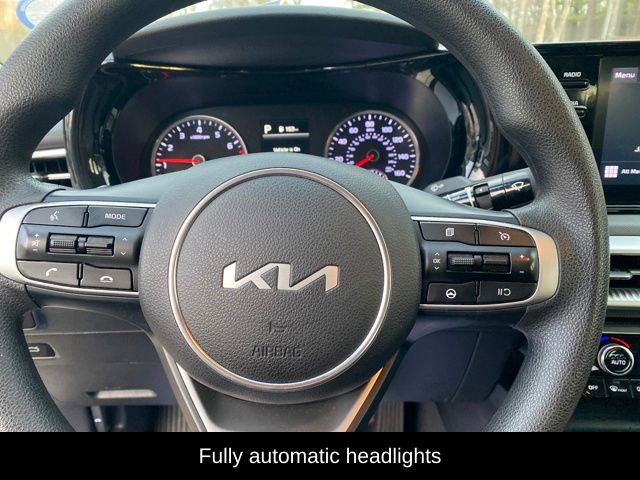 Used 2023 Kia K5 LXS image 8